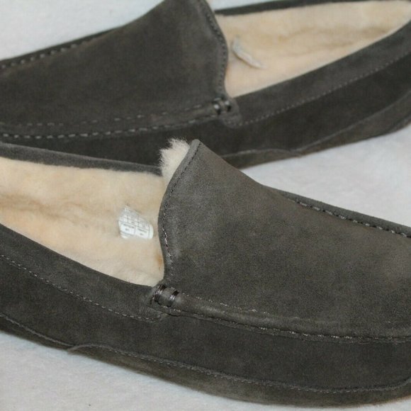 NIB UGG MEN'S ASCOT SUEDE SHEARLING SLIP ON SLIPPERS GRAY - Picture 2 of 8